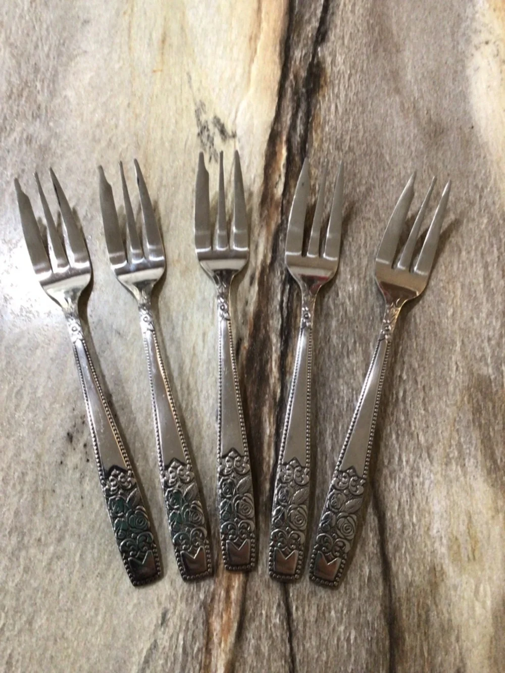 Vintage Rostfrei Germany Dessert Cocktail Forks Set of 5 Ornate Rose 5.75”.